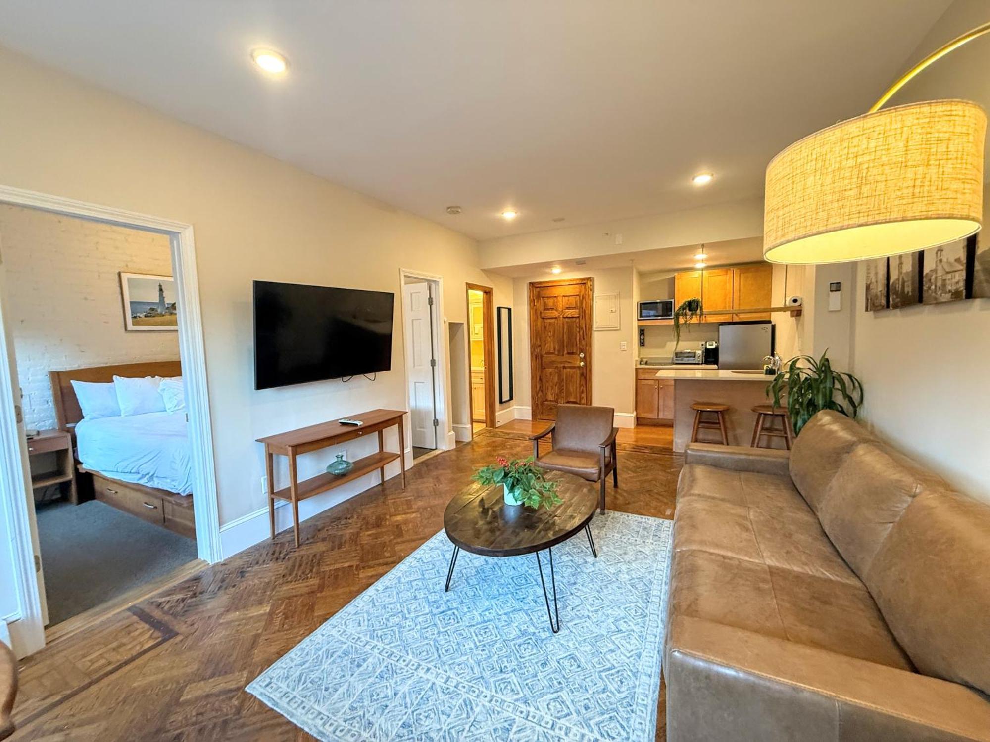 One-Bedroom Suite