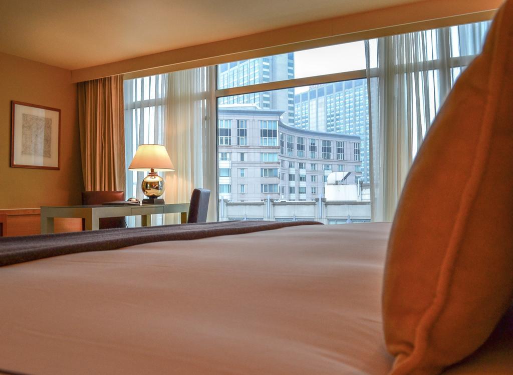 Parlor King Suite