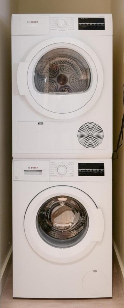 Luxury One Bedroom Apartment