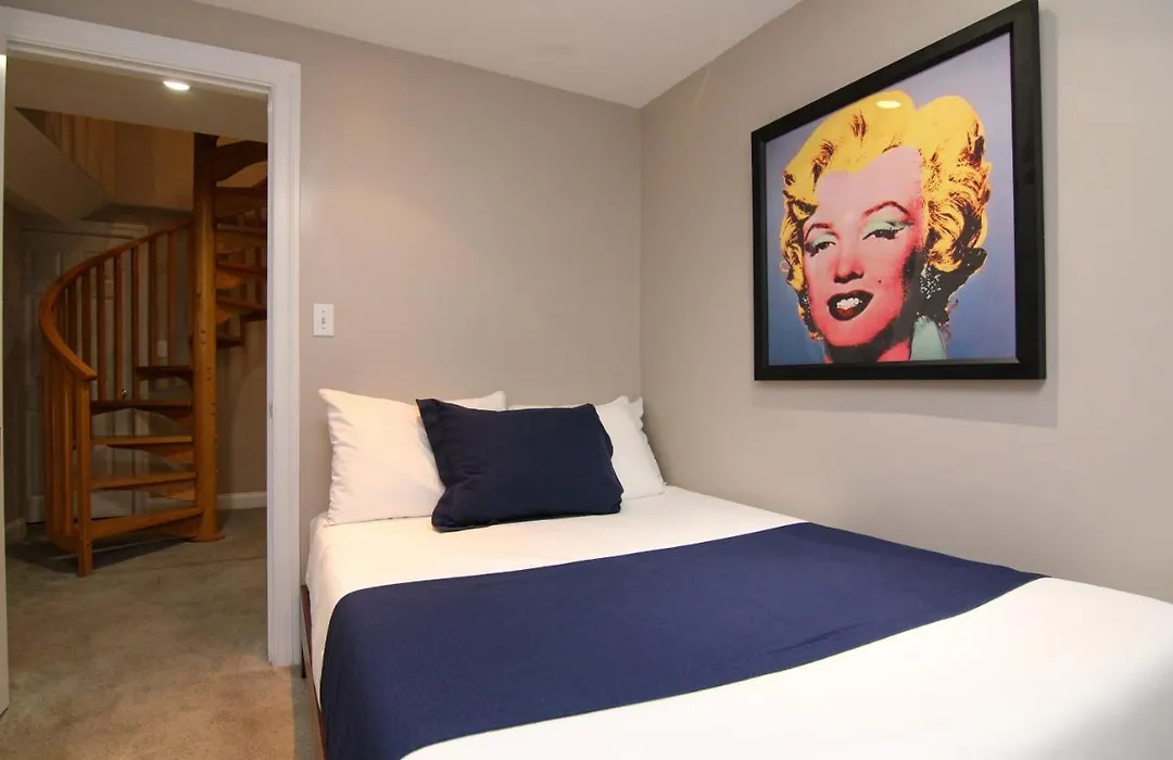 Stylish 2 Bedroom In South End-1