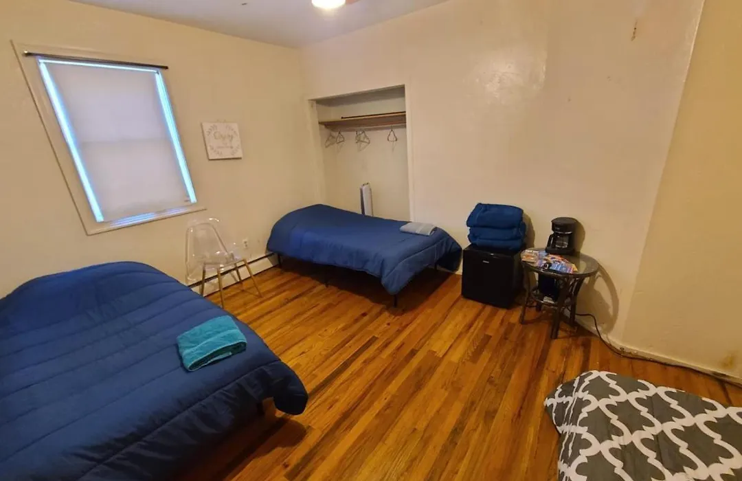 Private Bedroom Near Boston-1