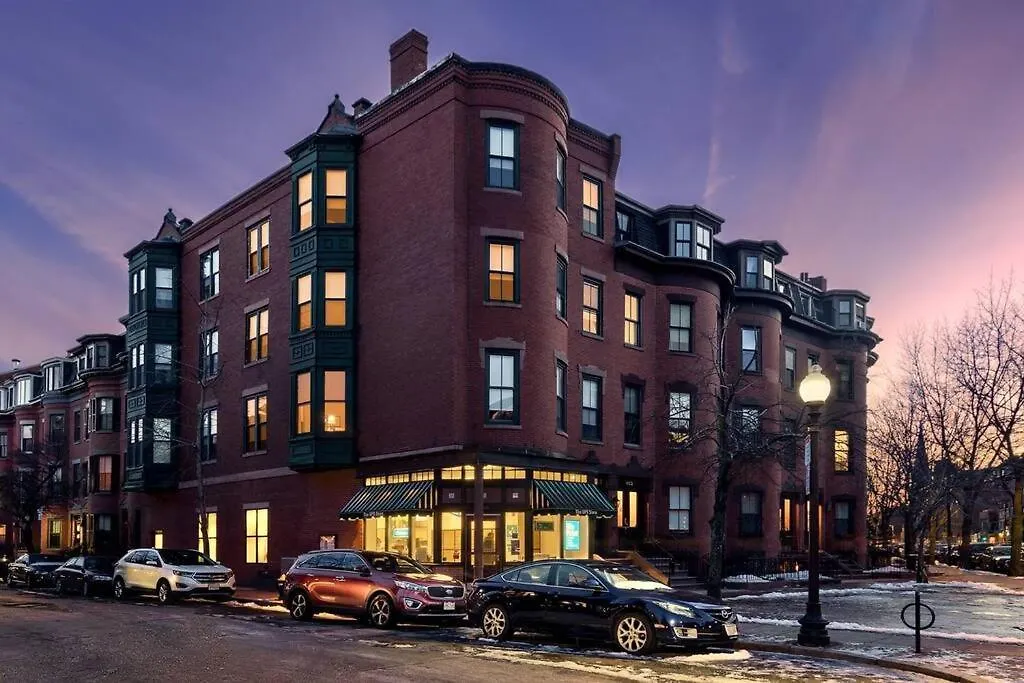 Charming Studio In Boston Brownstone, #44-1