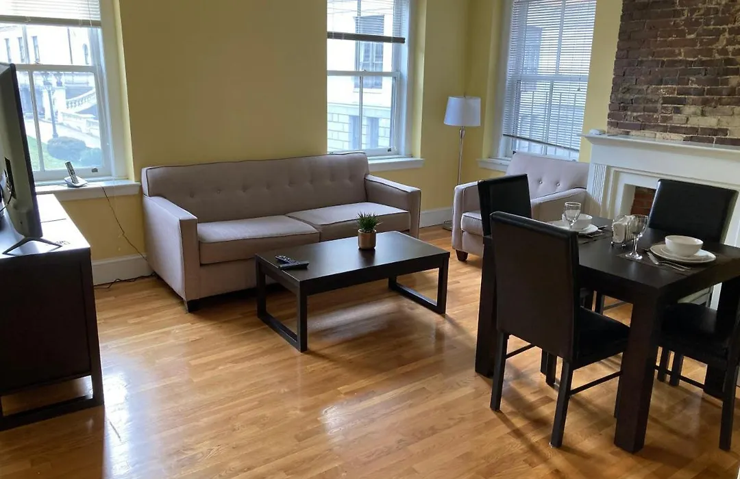 Near State House Park Apartments 30 Day Stays-1