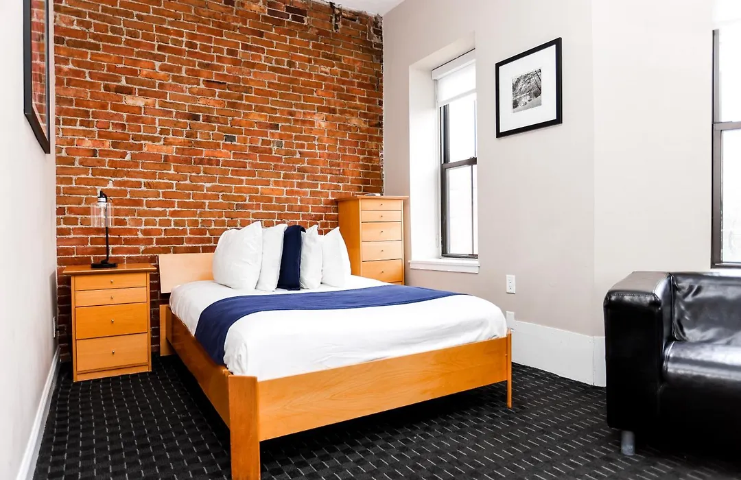 Stylish Downtown Studio In The Southend, C.Ave #24-1
