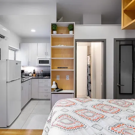 Small Fully Equipped Contemporary Studio Near Mgh-2