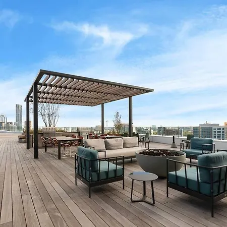 Panoramic City Sanctuary - 2 Bedroom King Bed, Fenway Park-3
