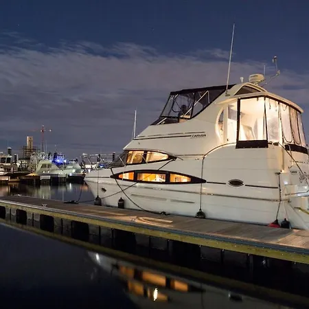 Sea Pearl Boston Yacht-3