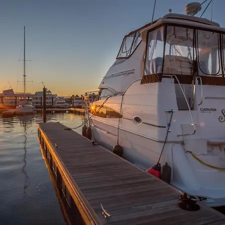 Sea Pearl Boston Yacht-2