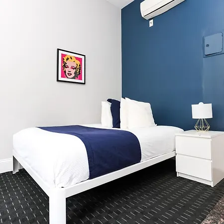 Stylish Downtown Studio In The Southend, C.Ave #24-2