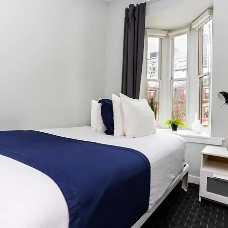 Stylish Studio On Newbury St #3-2