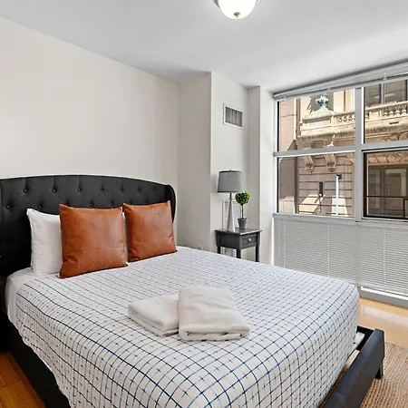 Furnished Apartment In Downtown-2