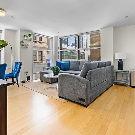 Furnished Apartment In Downtown-3
