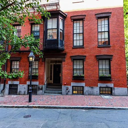 Charming & Stylish Studio On Beacon Hill #2-2