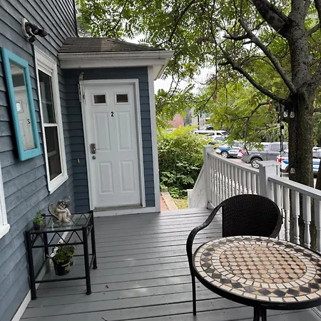 Beautiful 2-Bedroom, 2-Bath Townhouse-2
