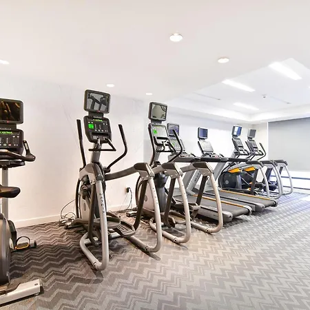 Global Luxury Suites At Kenmore Square-3