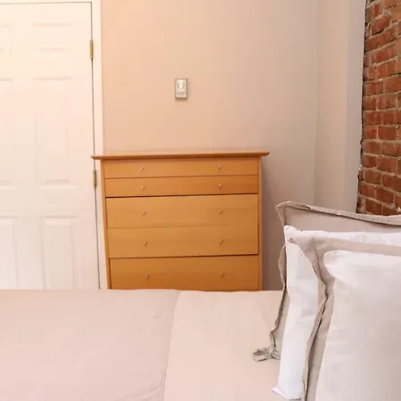 Furnished Studio In The South End #4-3