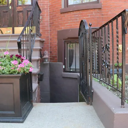 Beautiful 2Bedroom In The South End Boston - Ground Level Unit-3