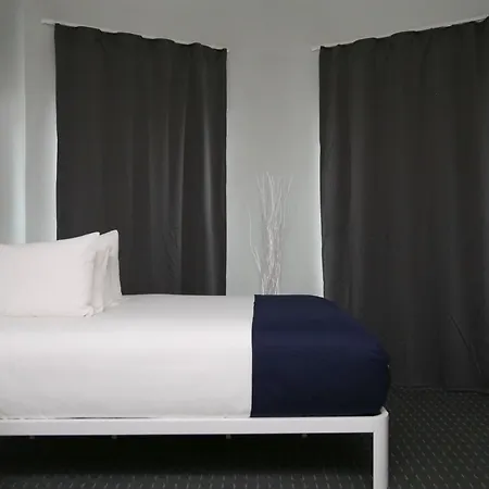 Stylish Newbury Street Studio, #4-2