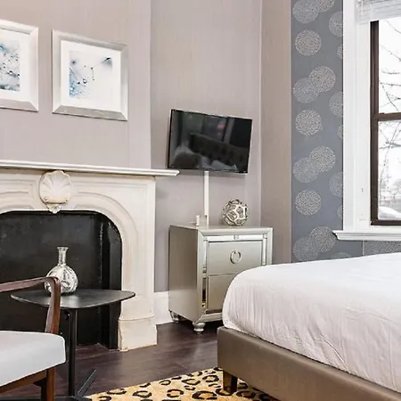 Suites At 143 Arlington Street-3